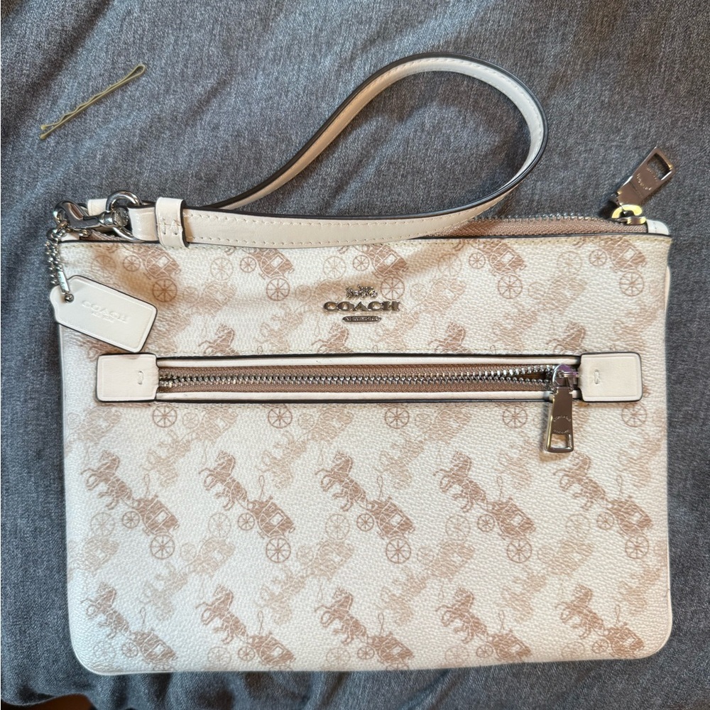 Coach Beige Signature Horse & Carriage Wristlet
